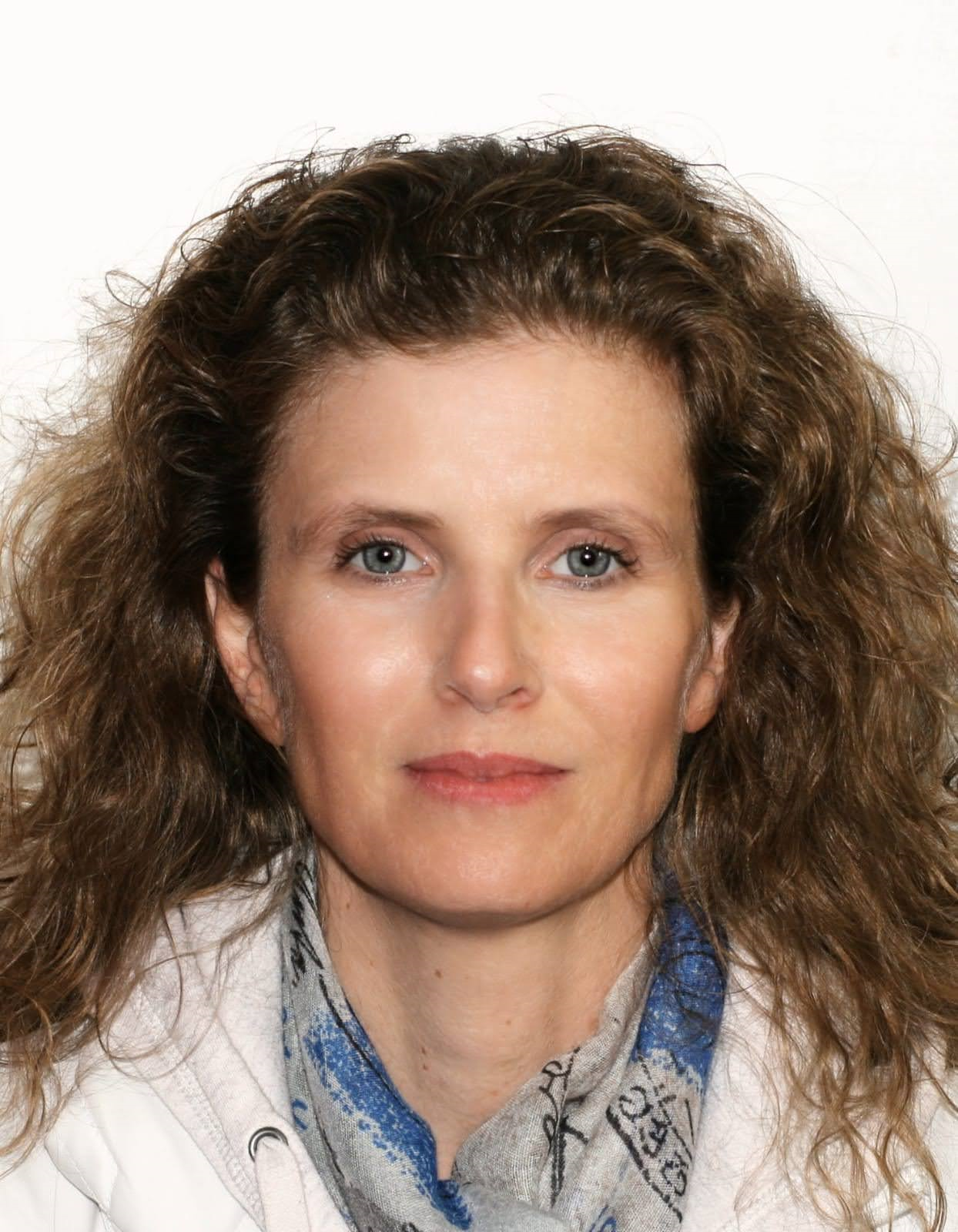 Headshot photo